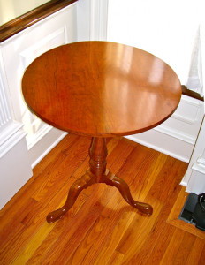 Tilt-Top Tea Table