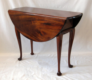 Queen Anne Drop-Leaf Breakfast Table